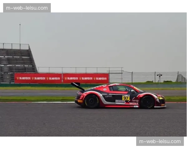 上海队构建高效快速攻防体系 早期进攻与转换得分契合新规要求